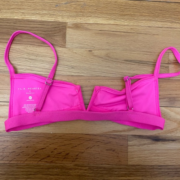 pacsun LA hearts pink bikini top. size XS - Picture 2 of 3